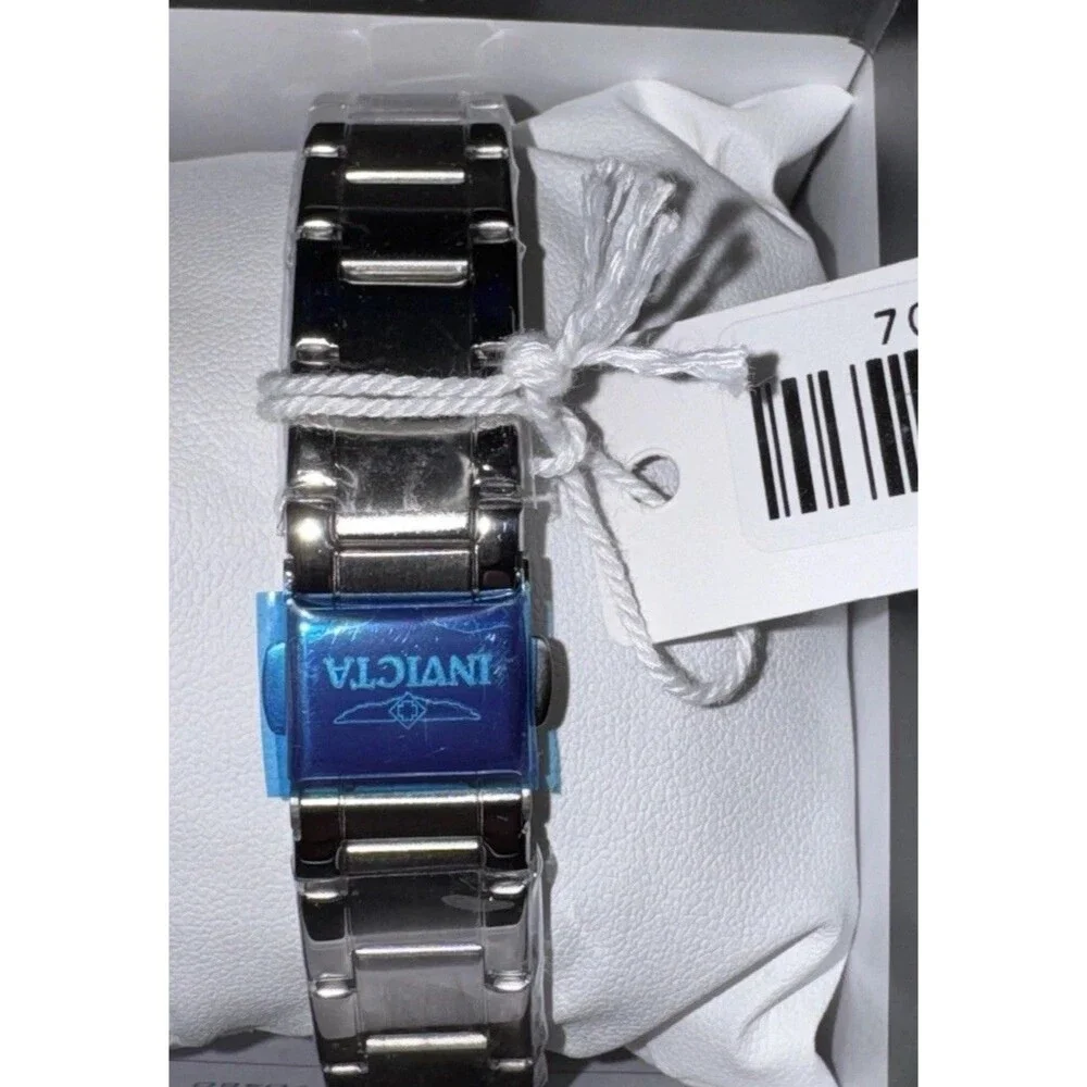 Women’s Invicta Wildflower 22mm Silver Band W/Aqua Dial Great For Any Occasion